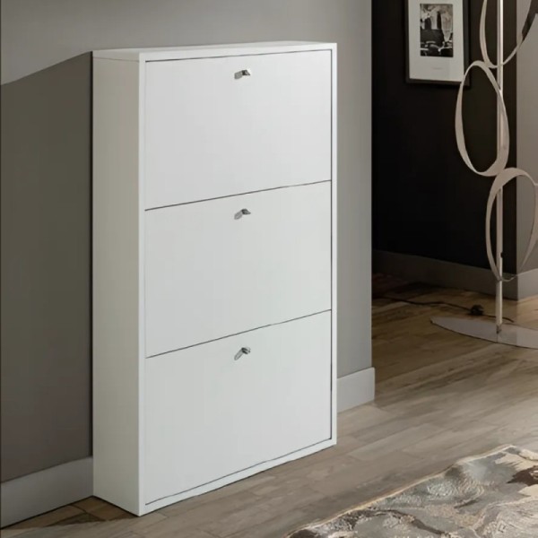 Prostorsko varčna omara za čevlje s tremi poklopnimi vrati v mat beli barvi Virginia 68x18x110H Prostorsko varčna omara za čevlje s tremi poklopnimi vrati v mat beli barvi Virginia 68x18x110H