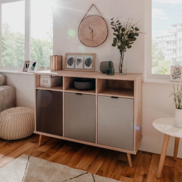 Epik 51 antracitno siva hrastova kredenca 3 vrata 120x40x88,3